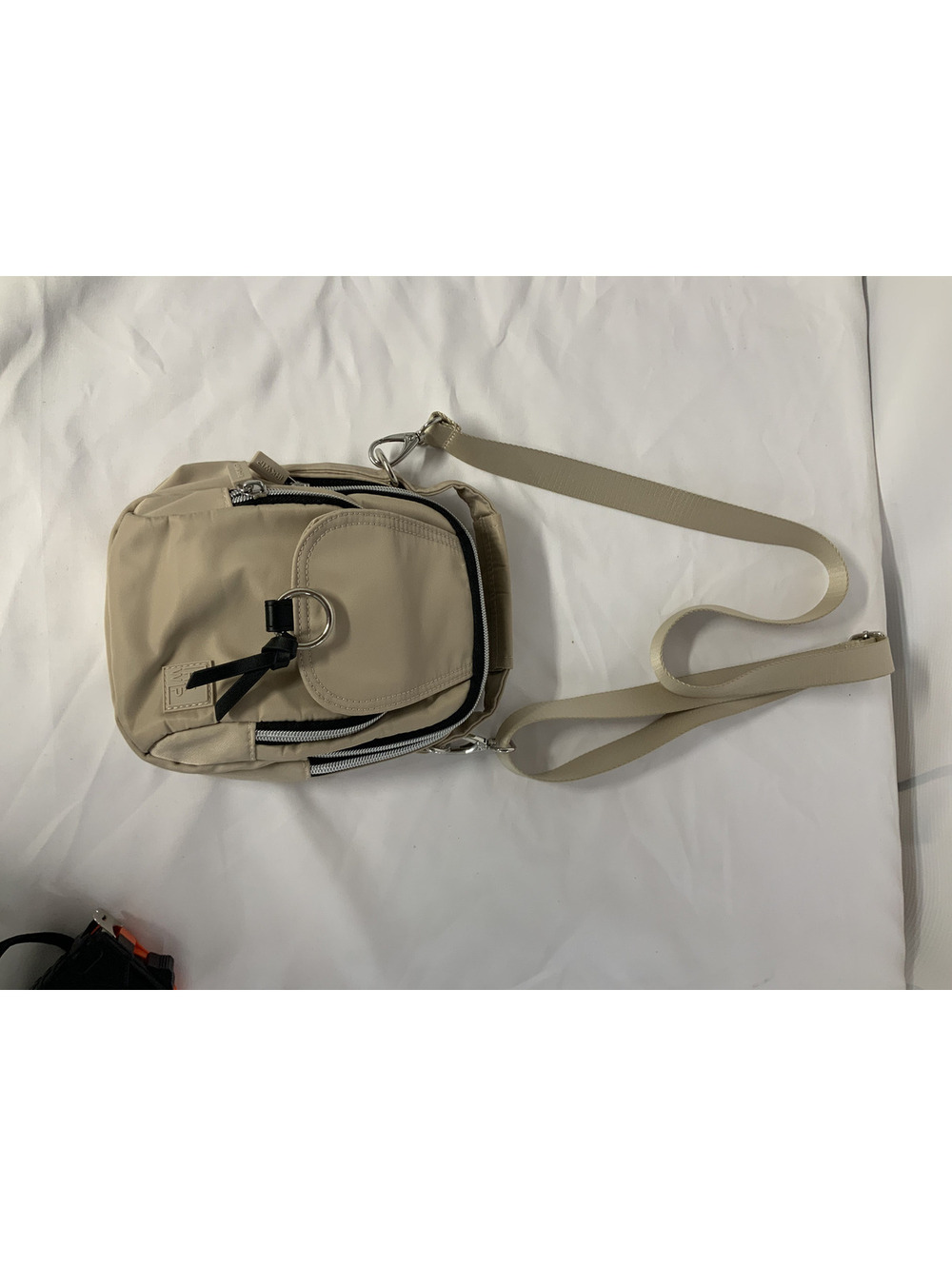 IHKWIP stellar north/south crossbody with top handle- sand